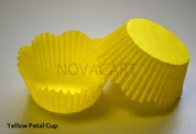 Machine for cupcake liners